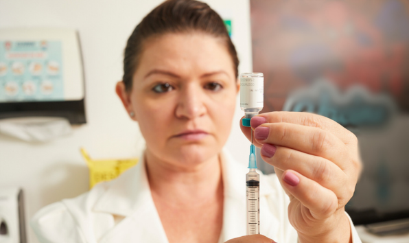 Hepatite B: por que essa vacina ainda gera tantas dúvidas na sala de vacinação?
