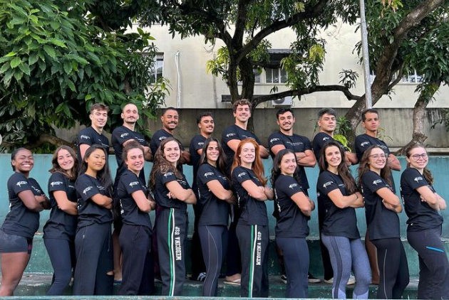 Apoio a equipe de natação da Faculdade de Medicina da USP durante a competição Interusp em Americana.